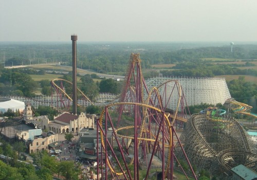 Are there any amusement parks near or aroundchicago,illinois?