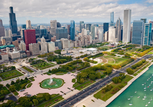 What is the largest park in chicago, illinois?